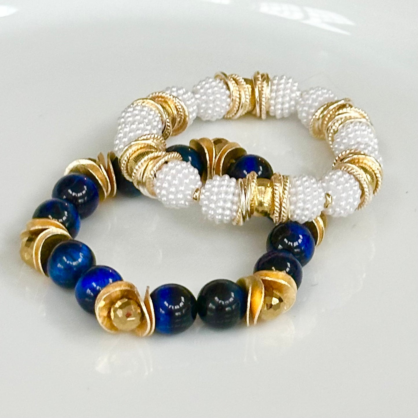 SAPPHIRE TIGERS EYE GEMSTONE BANGLE WITH GOLD WAVY DISC AND CRYSTAL ACCENTS