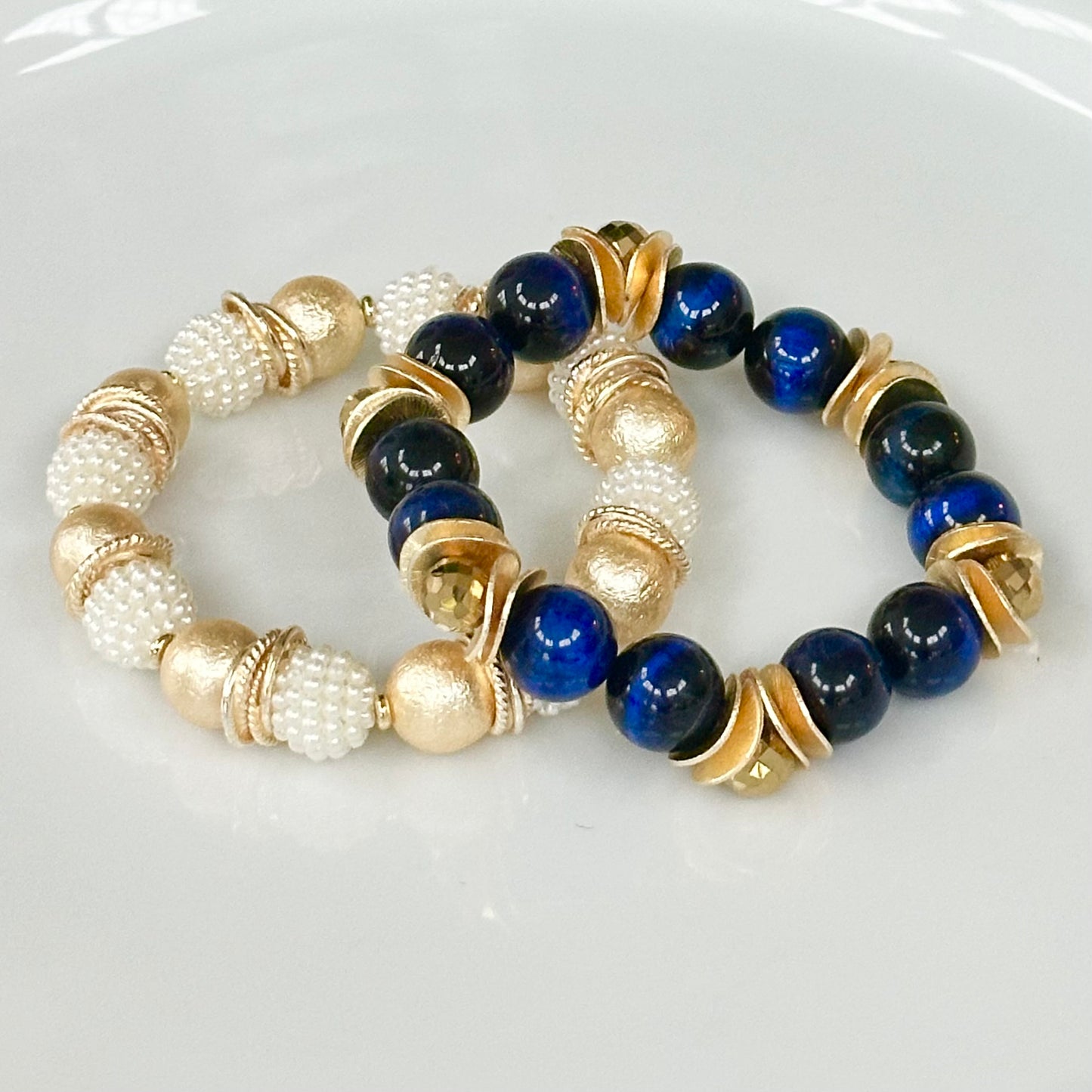 GOLD SHELL PEARL AND IVORY BERRY BEADING BANGLE WITH GOLD ACCENTS