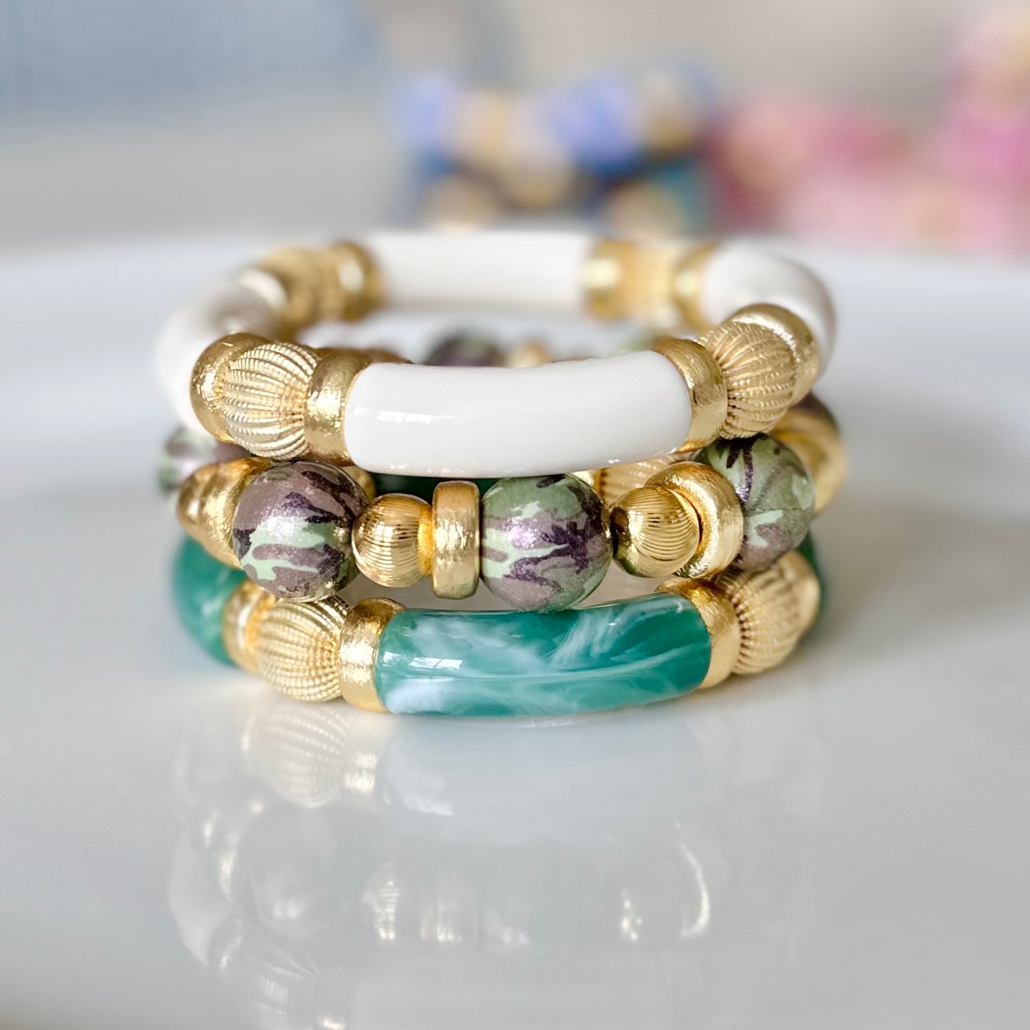 IVORY AND GOLD LINK BRACELET