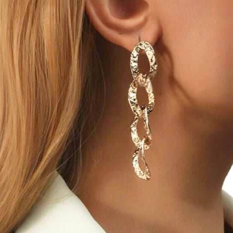 GOLD MARLED CHAIN LINK EARRING