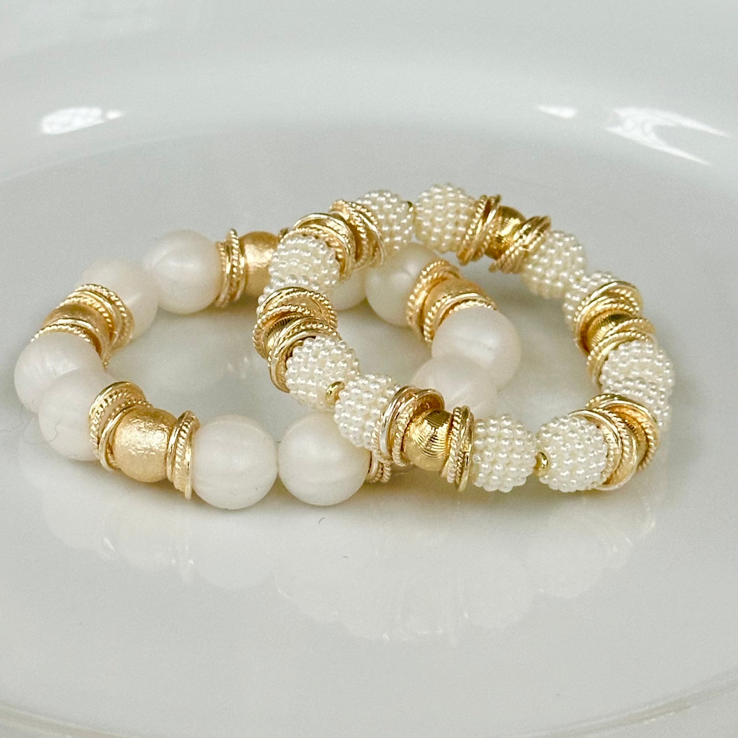 IVORY BERRY BEADING BANGLE WITH GOLD ACCENTS