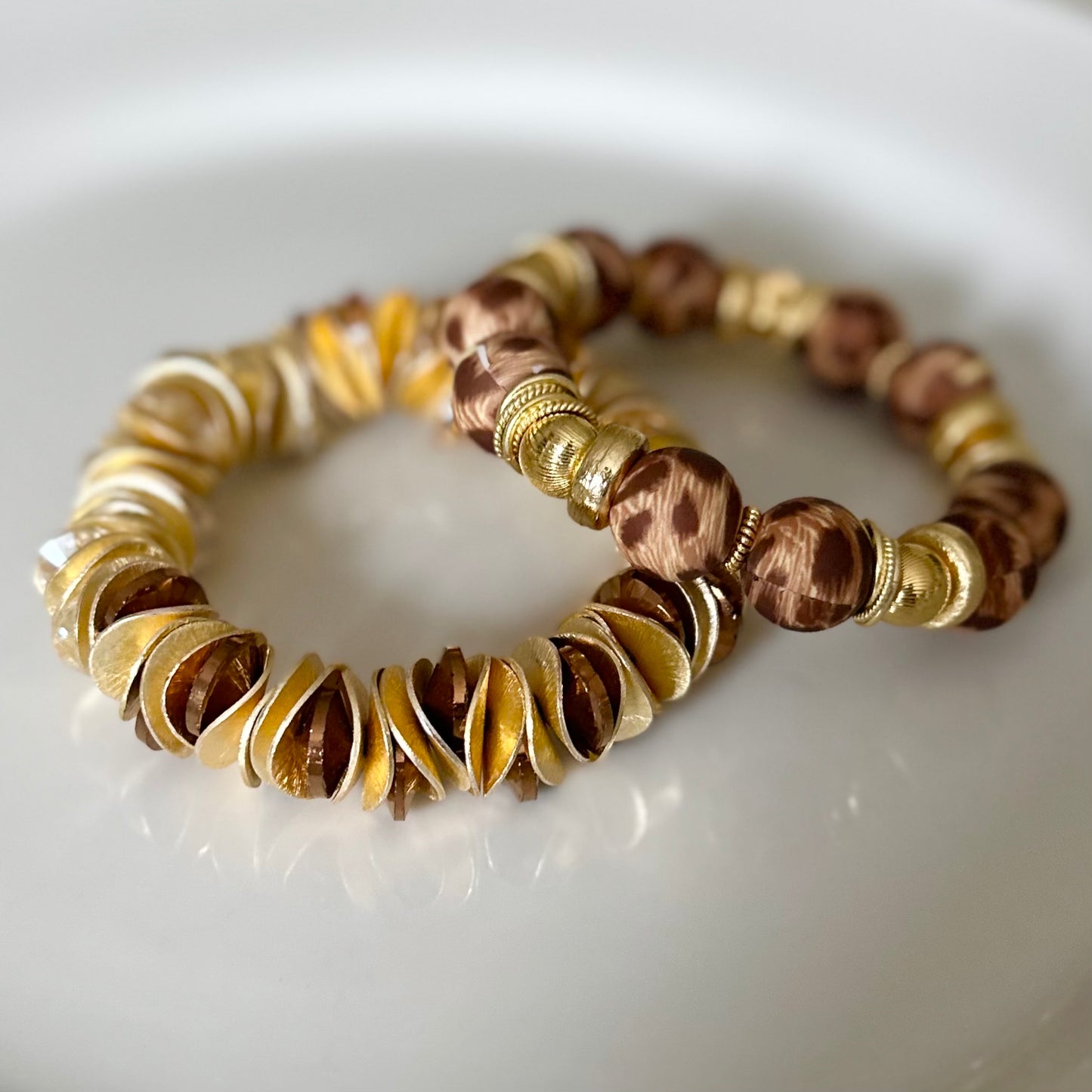 TAN GIRAFFE AND GOLD BANGLE