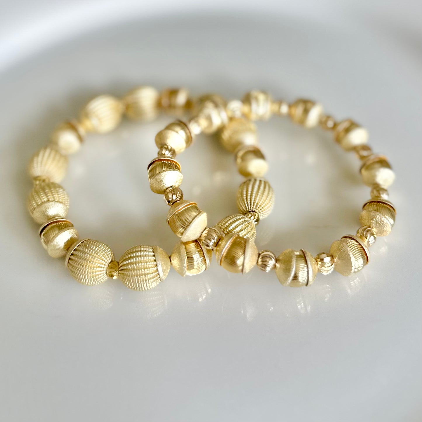 SATIN GOLD CORRUGATED CAPPED MINI BANGLE