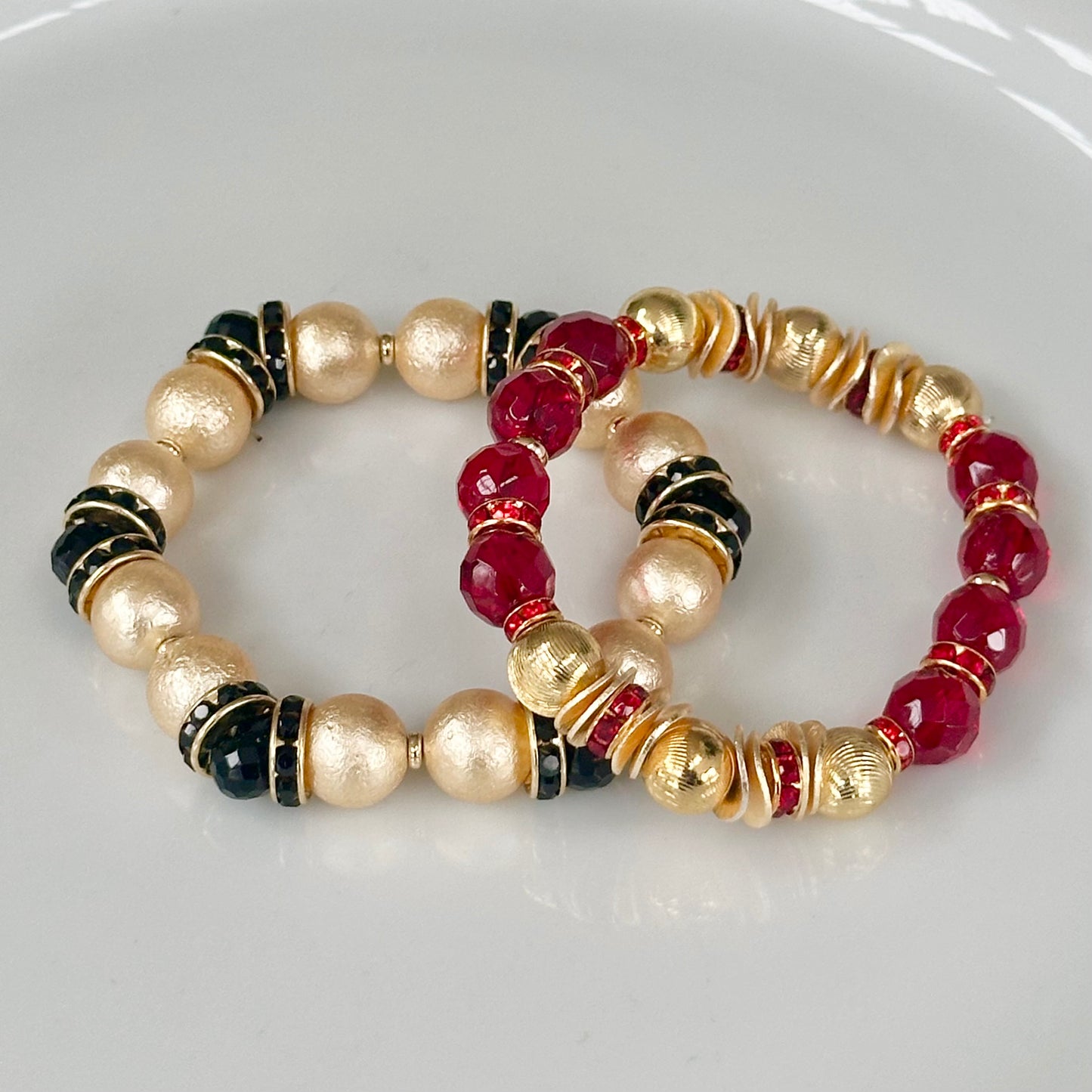 RED FACETED BEADED BANGLE WITH GOLD AND CRYSTAL ACCENTS