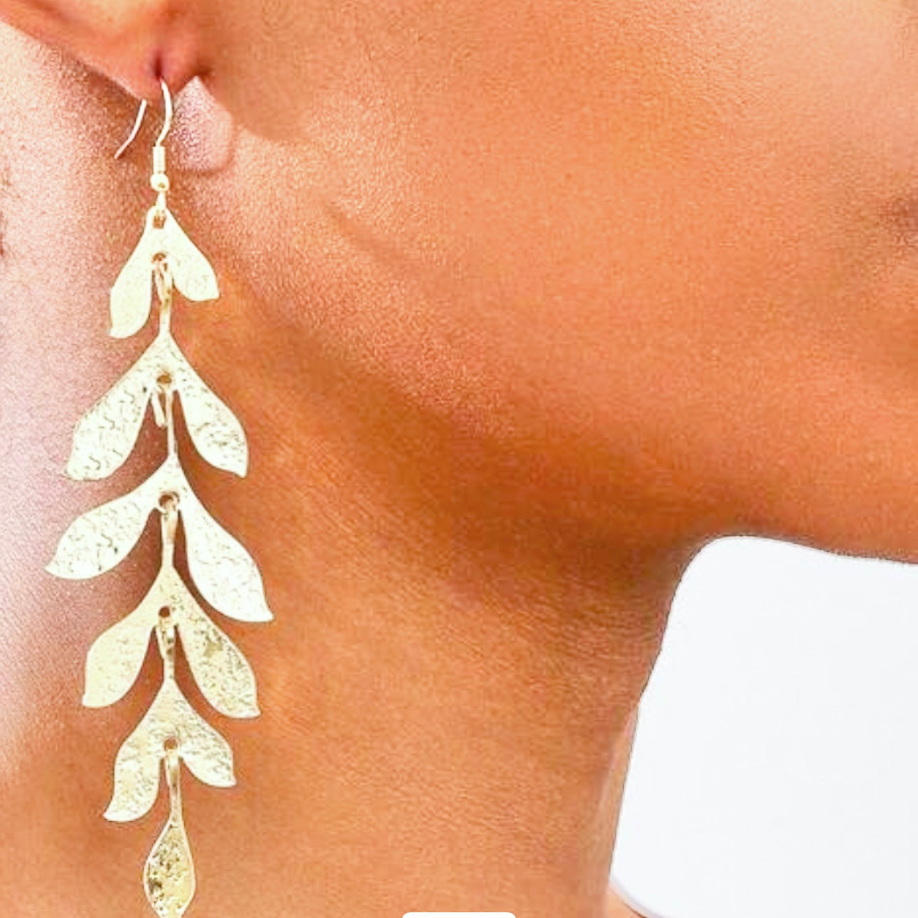 PALM LEAF DROP EARRING