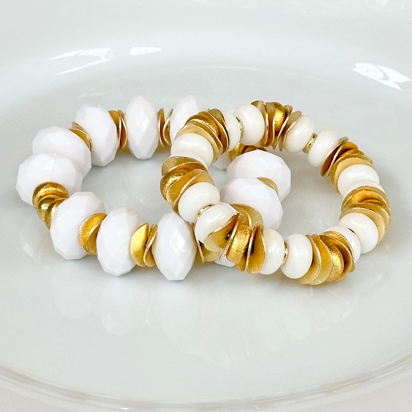 FACETED WHITE AND GOLD STATEMENT BRACELET