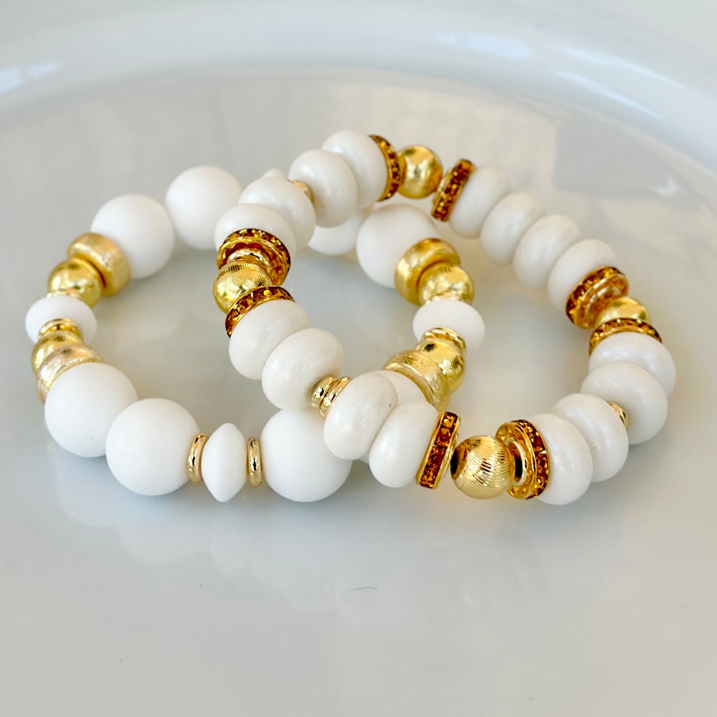 WHITE BANGLE WITH GOLD ACCENTS