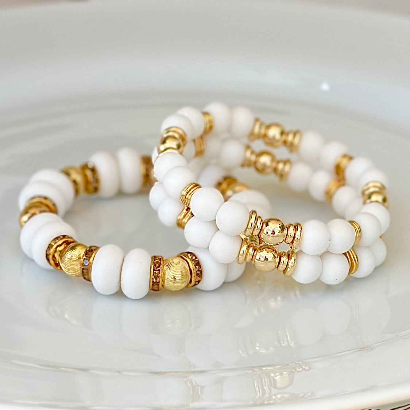 WHITE AND GOLD CUFF