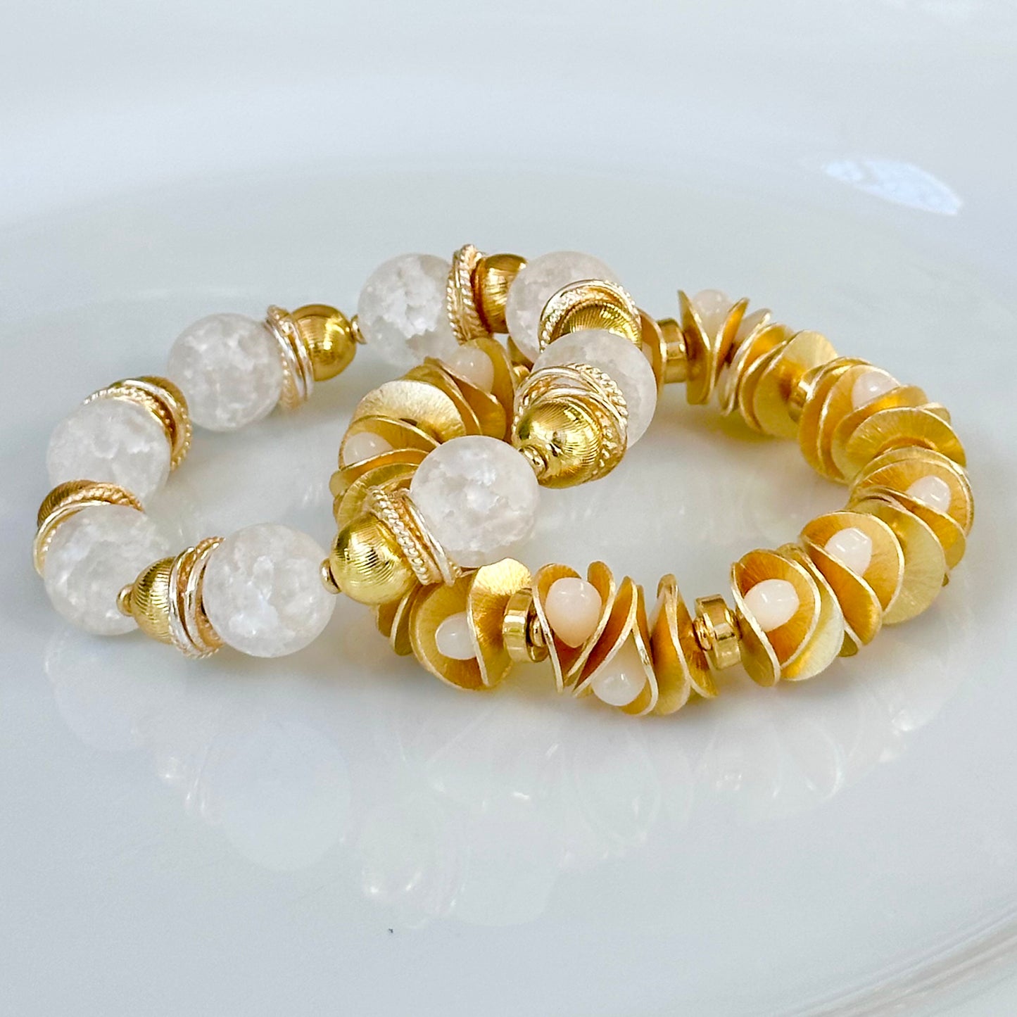 WHITE CRACKLE QUARTZ GEMSTONE BANGLE WITH GOLD ACCENTS