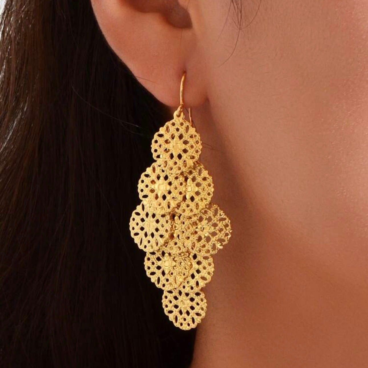 TEXTURED DISC DANGLE EARRING