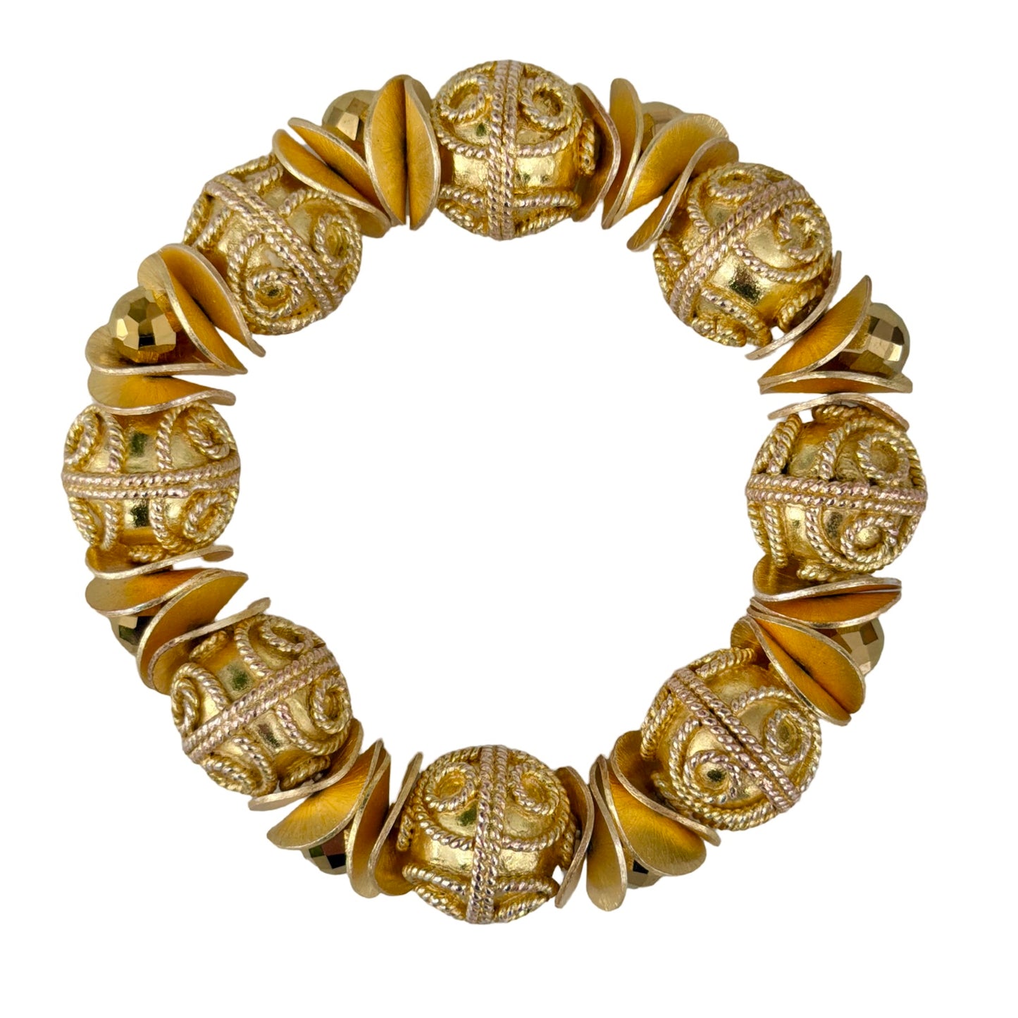 GOLD FILAGREE BANGLE WITH WAVY DISC AND FACETED GOLD BRIOLETTE ACCENTS