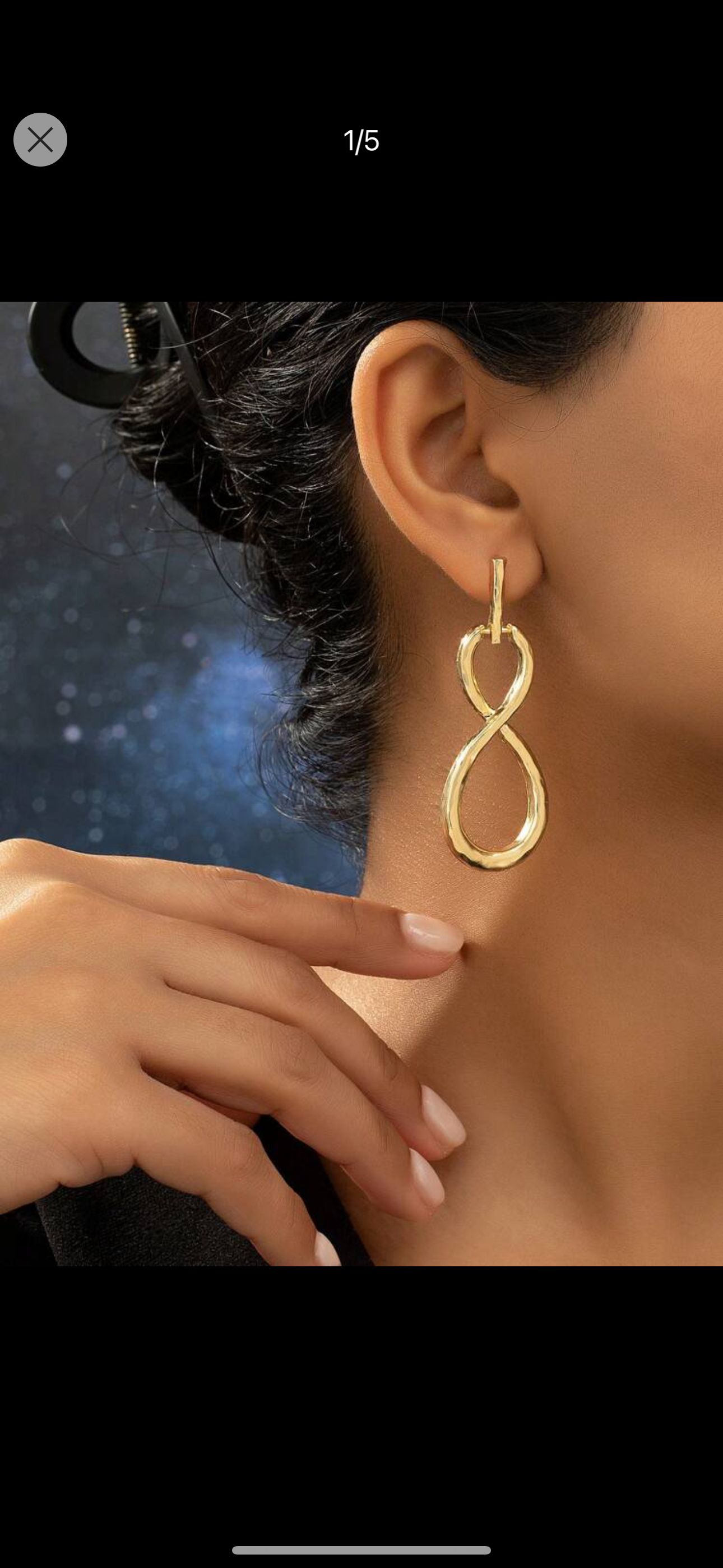 GOLD FIGURE EIGHT EARRING