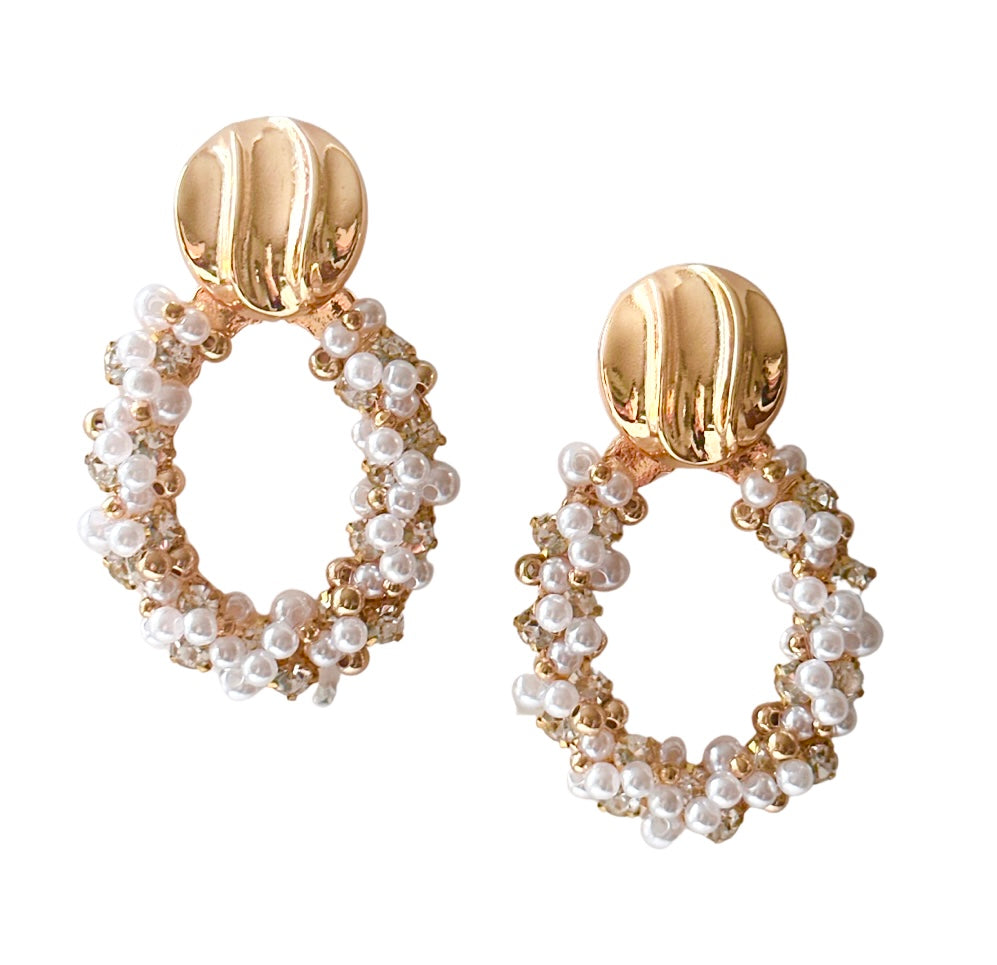 PEARL AND GOLD OVAL EARRING